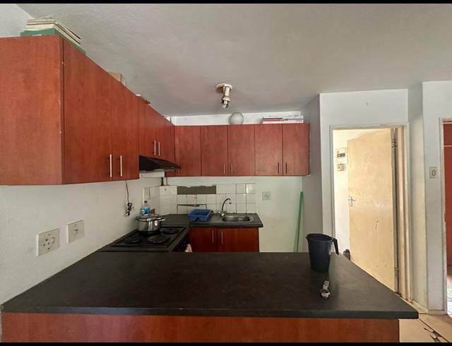 3 BEDROOM APARTMENT FOR SALE IN WOODHAVEN